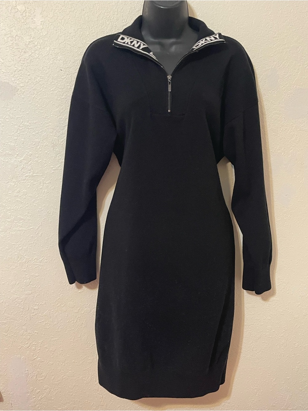 DKNY Black Midweight Knit Zip-Collar Long Sleeve Dress